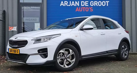 Kia XCEED 1.5 T-GDI MHEV DynamicLine Cruise Clima Camera Carplay&reg;