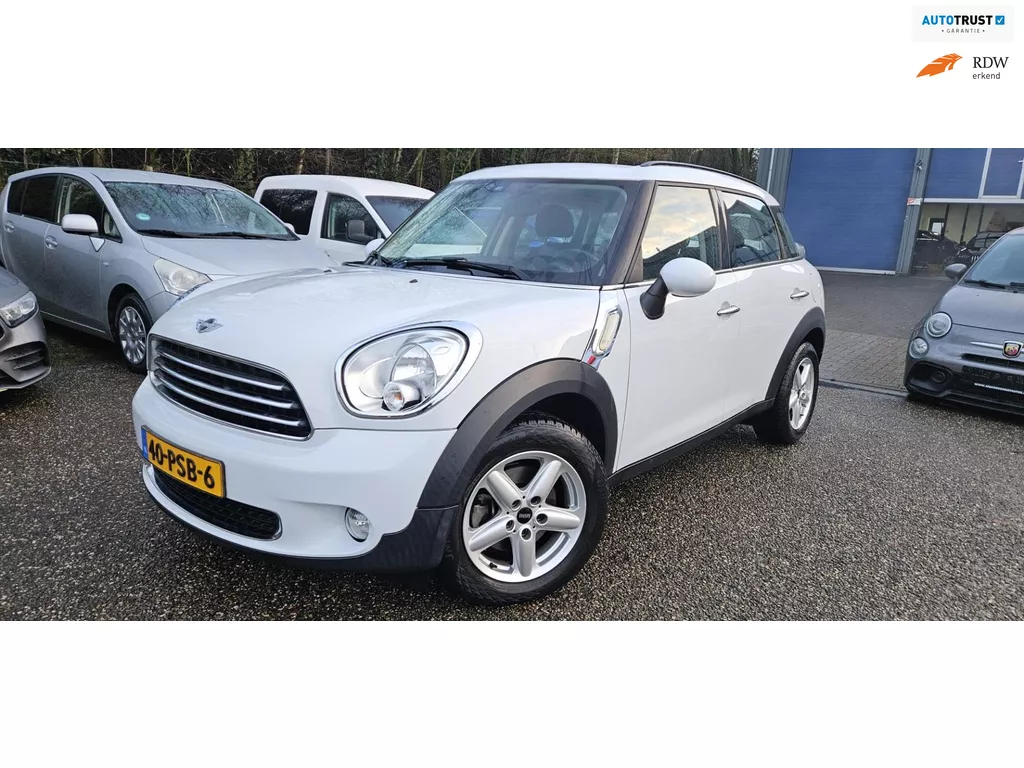 Mini Mini Countryman 1.6 Cooper 122PK AUTOMAAT Navigatie Cruise Pdc NAP!