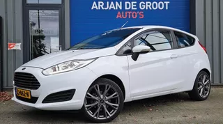 Ford Fiesta 1.25 60PK Airco Led Usb 17&quot; LM velgen 4 cilinder! Trekhaak