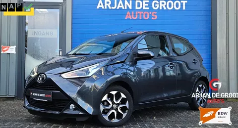 Toyota Aygo 1.0 AUTOMAAT 5Drs Airco Camera Carplay&reg; LM velgen