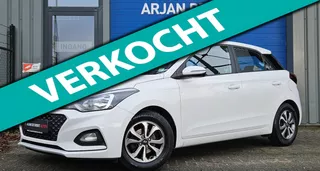 Hyundai i20 1.2 85PK 5Drs Airco Cruise Bleutooth Trekhaak Facelift